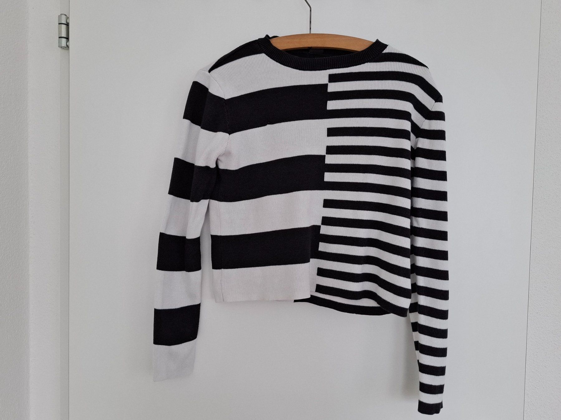 Zebra Maglioni & Felpe: Cooler Strickpullover schwarz weiss Pullover Gr. S von Zebra – Usato da Mels venduto da Aloha86