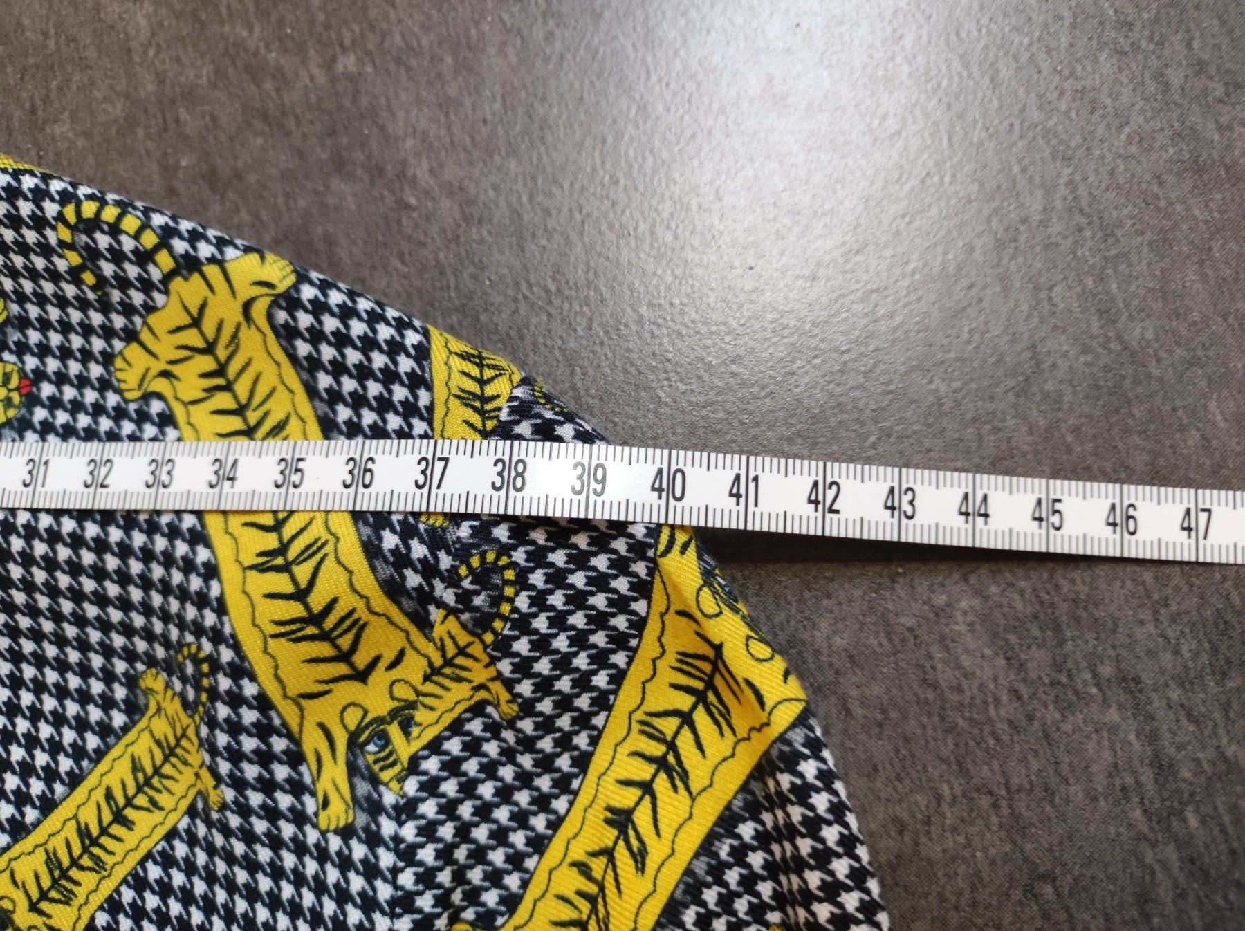 Camicette: Bluse von Ultrachic, Grösse 36, neu – Usato da Wohlen AG venduto da Tikale 9