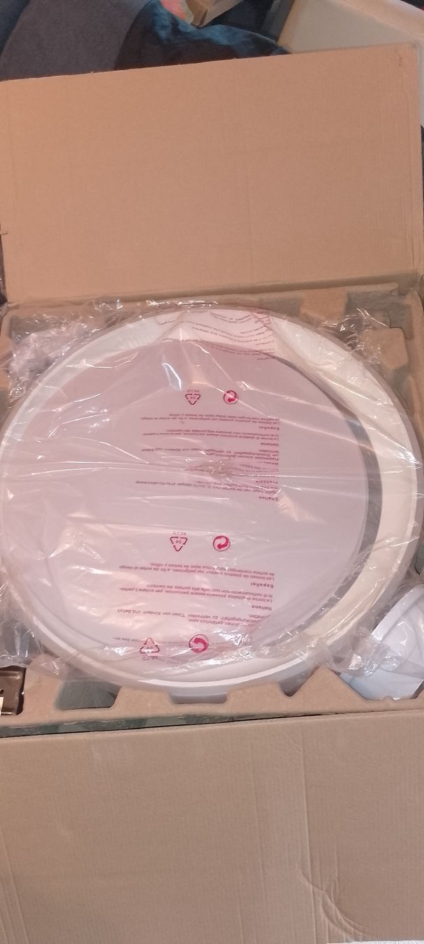 Ventilatoren: LED Deckenventilator ( Dimmer & Fernbed.) NEU – Neu und originalverpackt aus Therwil von col_m6rx 4