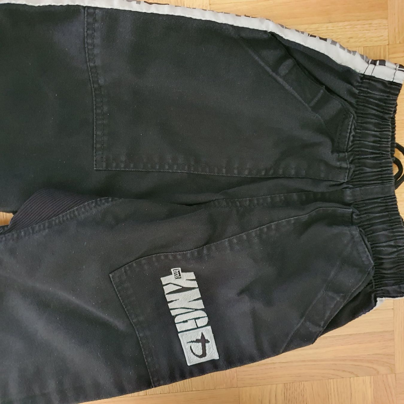 Pantaloni: Training d'entrainement noir enfant 6ans – Usato da Prilly venduto da RoDyRe 3