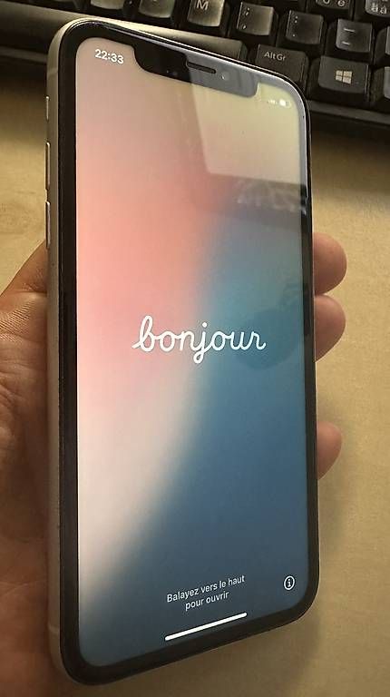 Apple Telefoni cellulari / Smartphones: iPhone xr 64gb – Usato da Nyon venduto da Ungaru