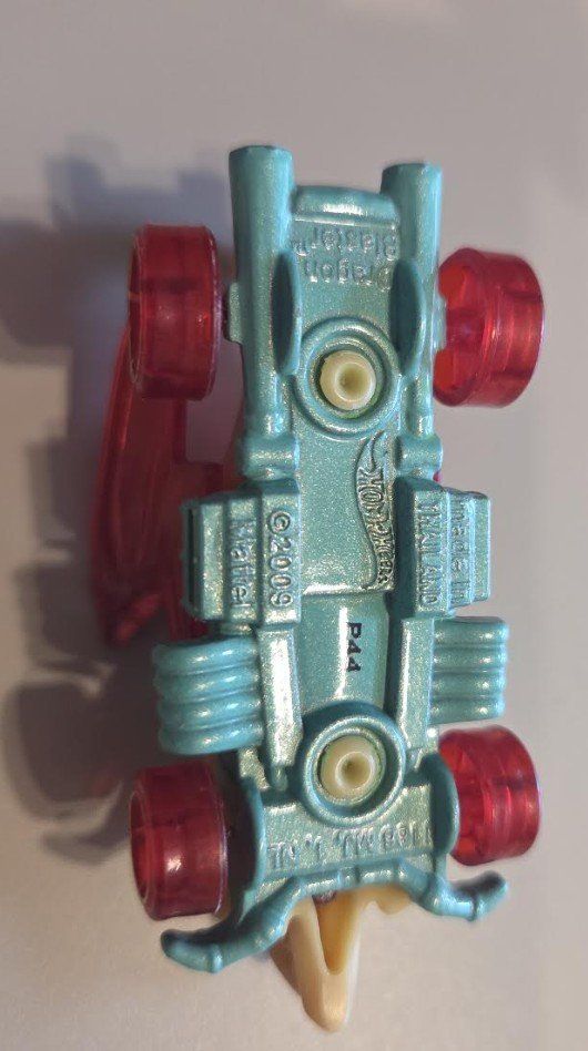 Hot Wheels Giocattoli: Hot Wheels Dragon Blaster 2009 – Usato da Engelberg venduto da ben_w6lm 3