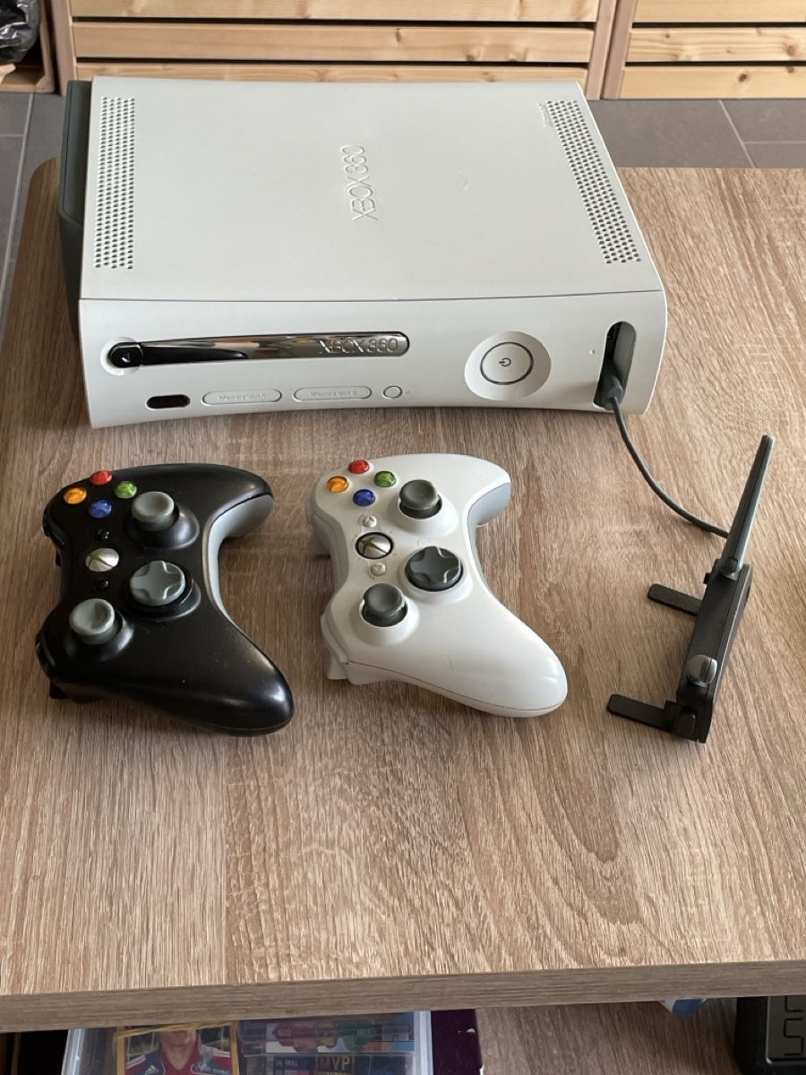 Microsoft Konsolen: Xbox 360 – Gebraucht aus Selzach von adr_8mst