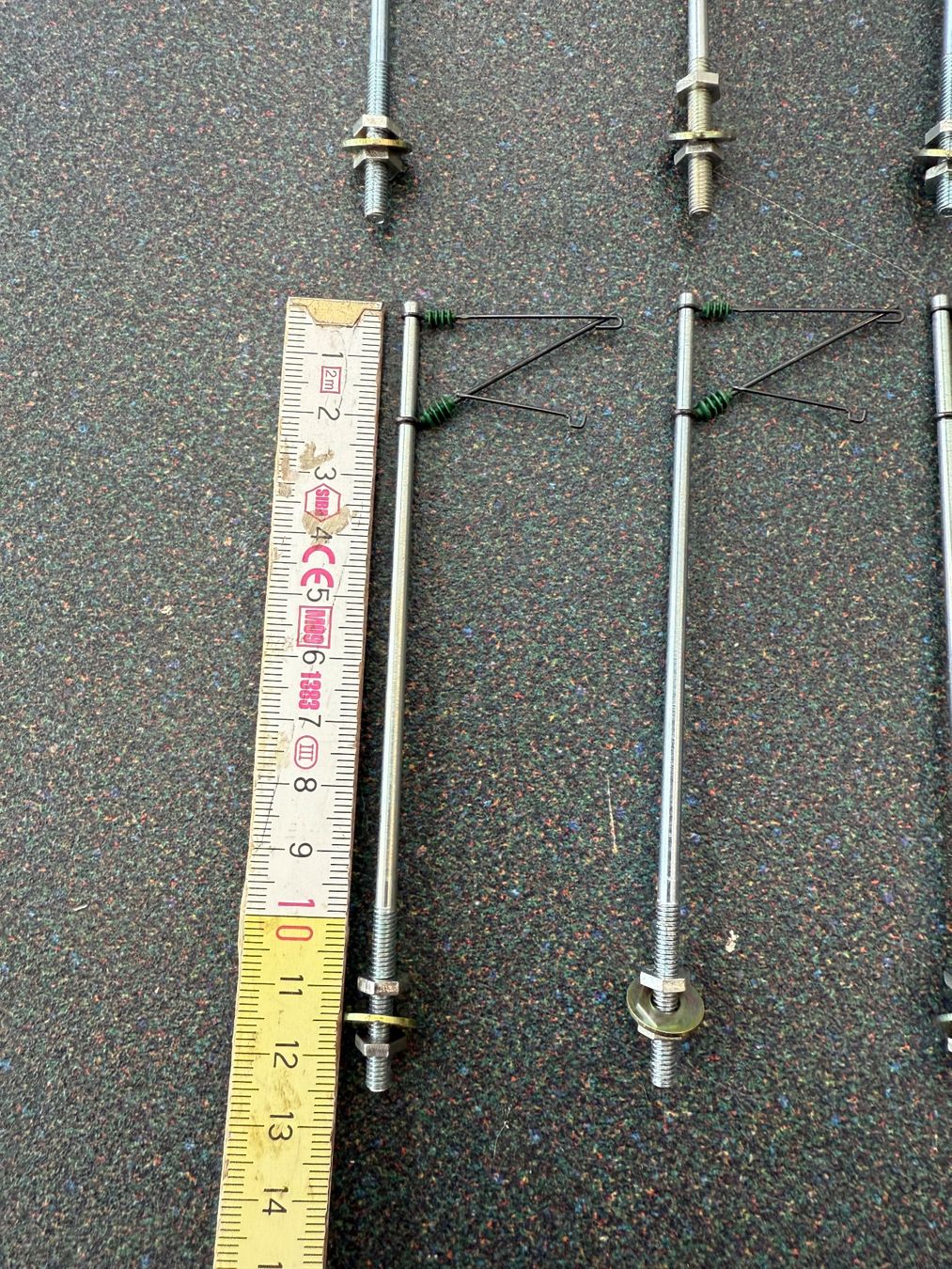Sommerfeldt Modellini di ferrovie: 8x Sommerfeldt H0  Streckenmast – Nuovo (secondo la descrizione) da Chiasso venduto da Carrara-Modellismo 1