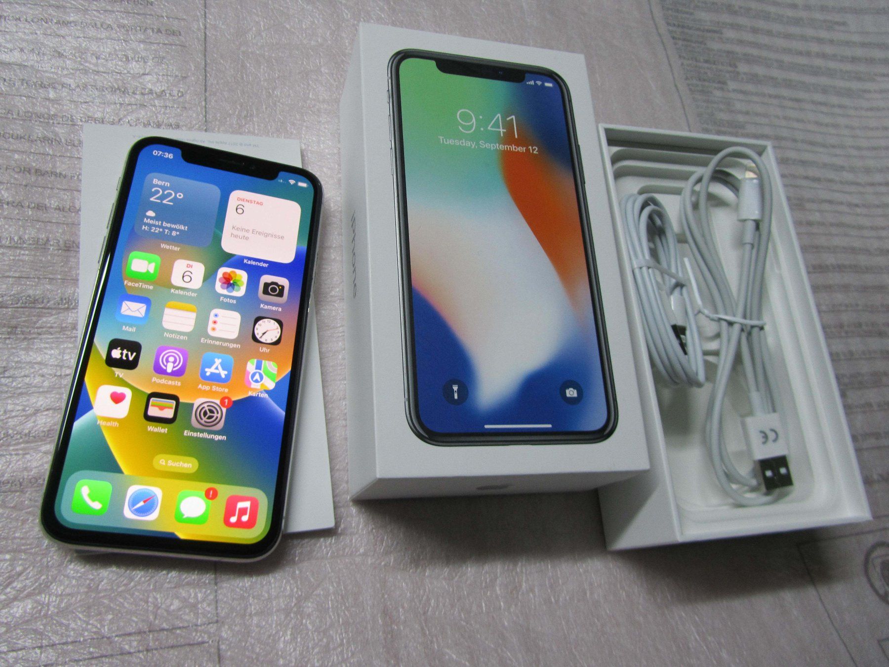 Apple Telefoni cellulari / Smartphones: Apple iPhone X 256GB Silber – Usato da moosseedorf venduto da RTN10