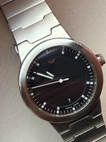 Montre Ventura V-Matic-Auto Quartz- design Hannes Wettstein