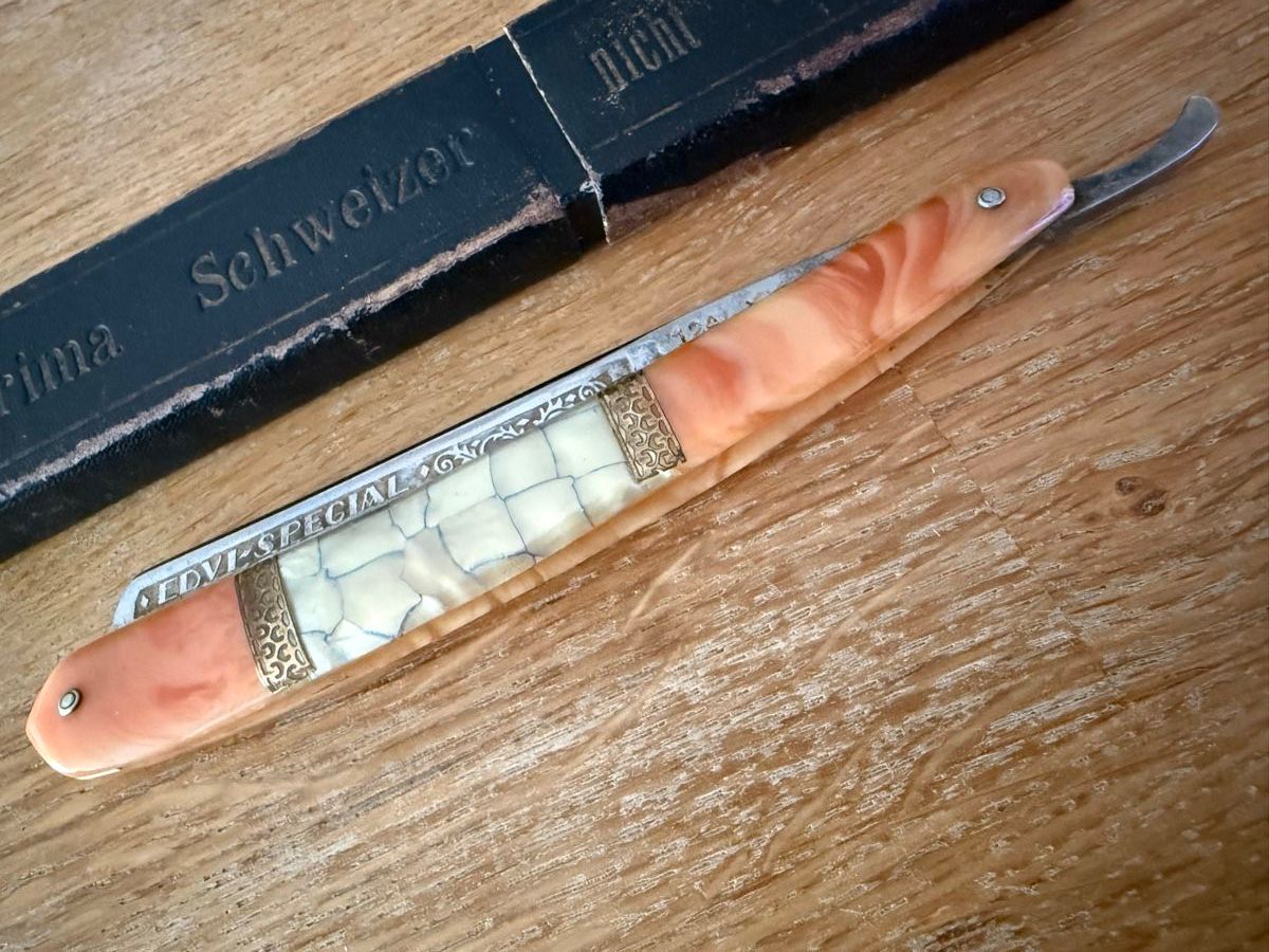 Rasoirs & Lames de rasage: Antikes Rasiermesser Klappmesser Messer – D'occasion à Goldach par Messerguru 1