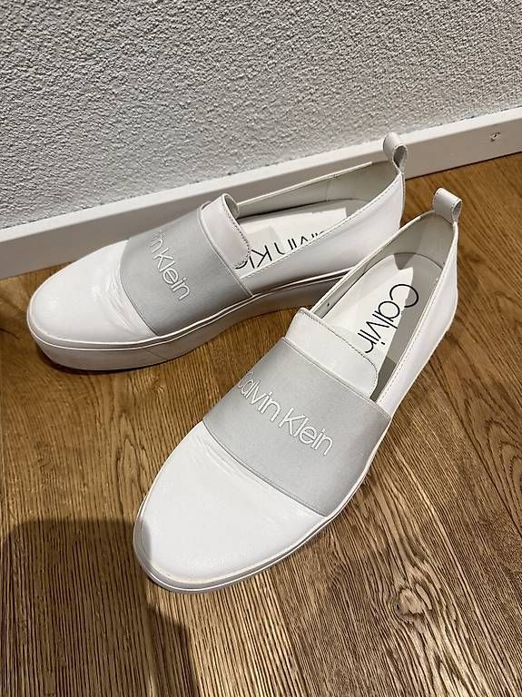 Chaussures femmes: Calvin Klein Schuhe Grösse 40 – D'occasion à Schötz par kon_57fh 1