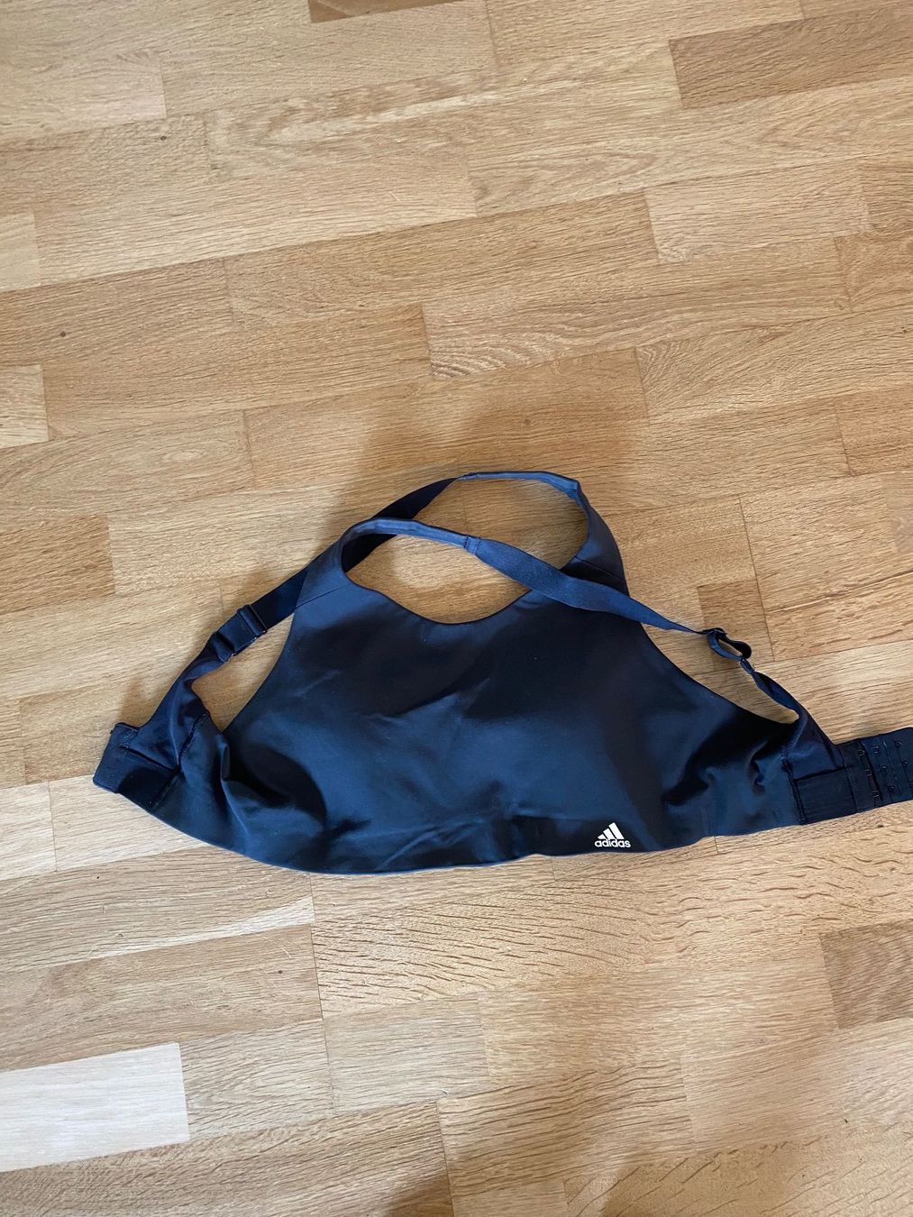 Sonstige Unterwäsche: Adidas Sportbh BH Grösse S – Gebraucht aus St. Gallen von ka_mo
