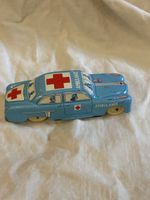Altes Blechauto Ambulanz
