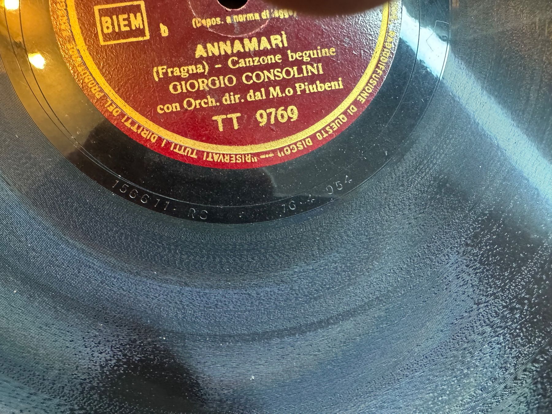 Dischi in vinile: Disque Shellac 78 tr Parlophon Annamari - Giorgio Consolini – Usato da la Chaux-de-Fonds venduto da Lampe 5