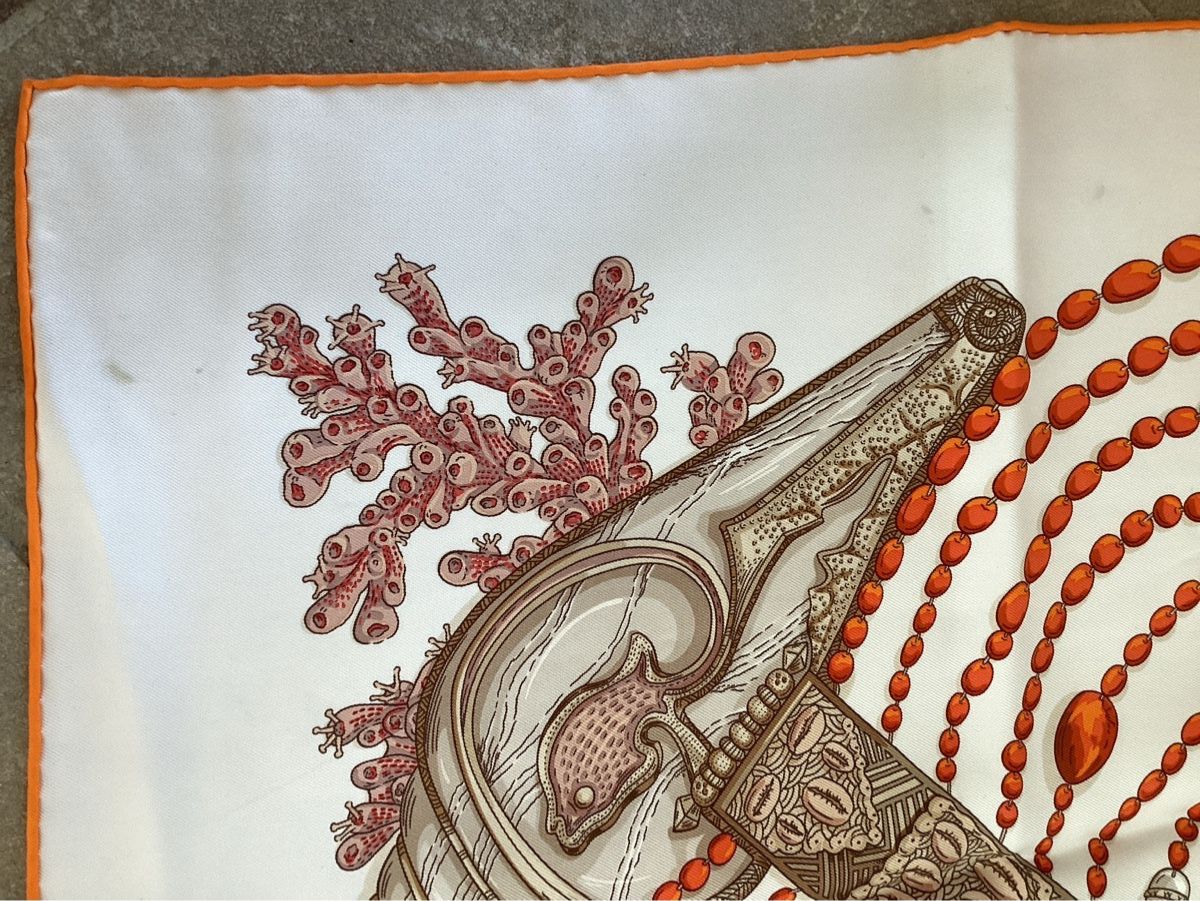 Hermès Foulards, Tücher & Schals: Hermés Paris, Seidenfoulard – Gebraucht aus Salenstein von Esprit57 7