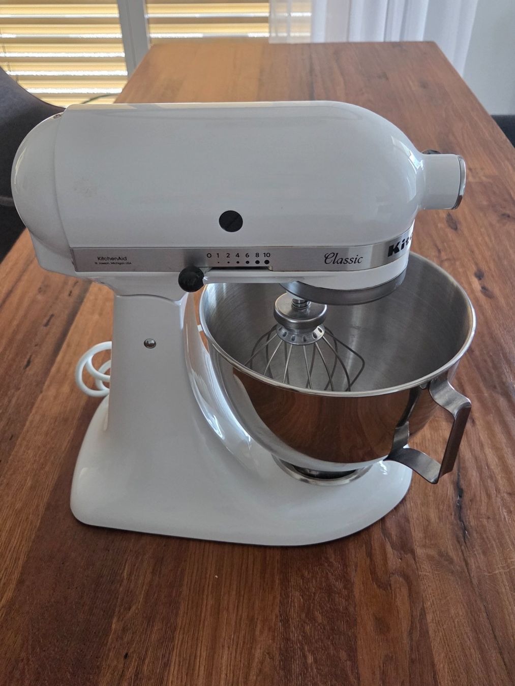 Kitchenaid Küchengeräte: Kitchen Aid Classic mit viel Zubehör – Gebraucht aus Benken SG von Schnife