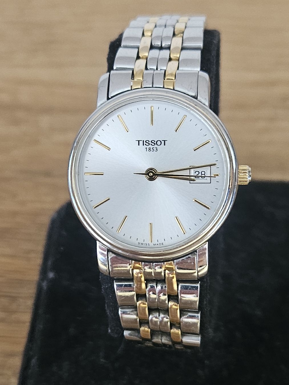 Tissot Orologi: Tissot Damenuhr 27mm – Usato da Flamatt venduto da pie_f9zm