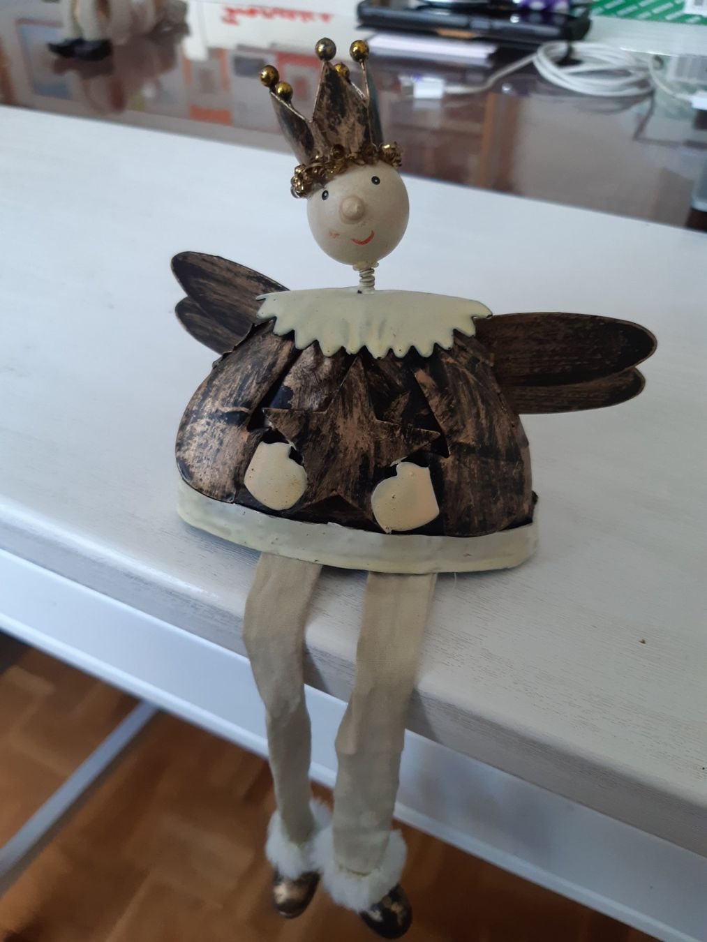 Statuette: Prinz mit Hängebeinen – Usato da Domat-Ems venduto da nugipuff