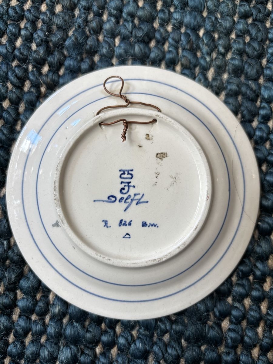 Piatti: Delfter Wandteller mit Imari Dekor ca1950 – Usato da Zürich venduto da mbi_5bsz 2