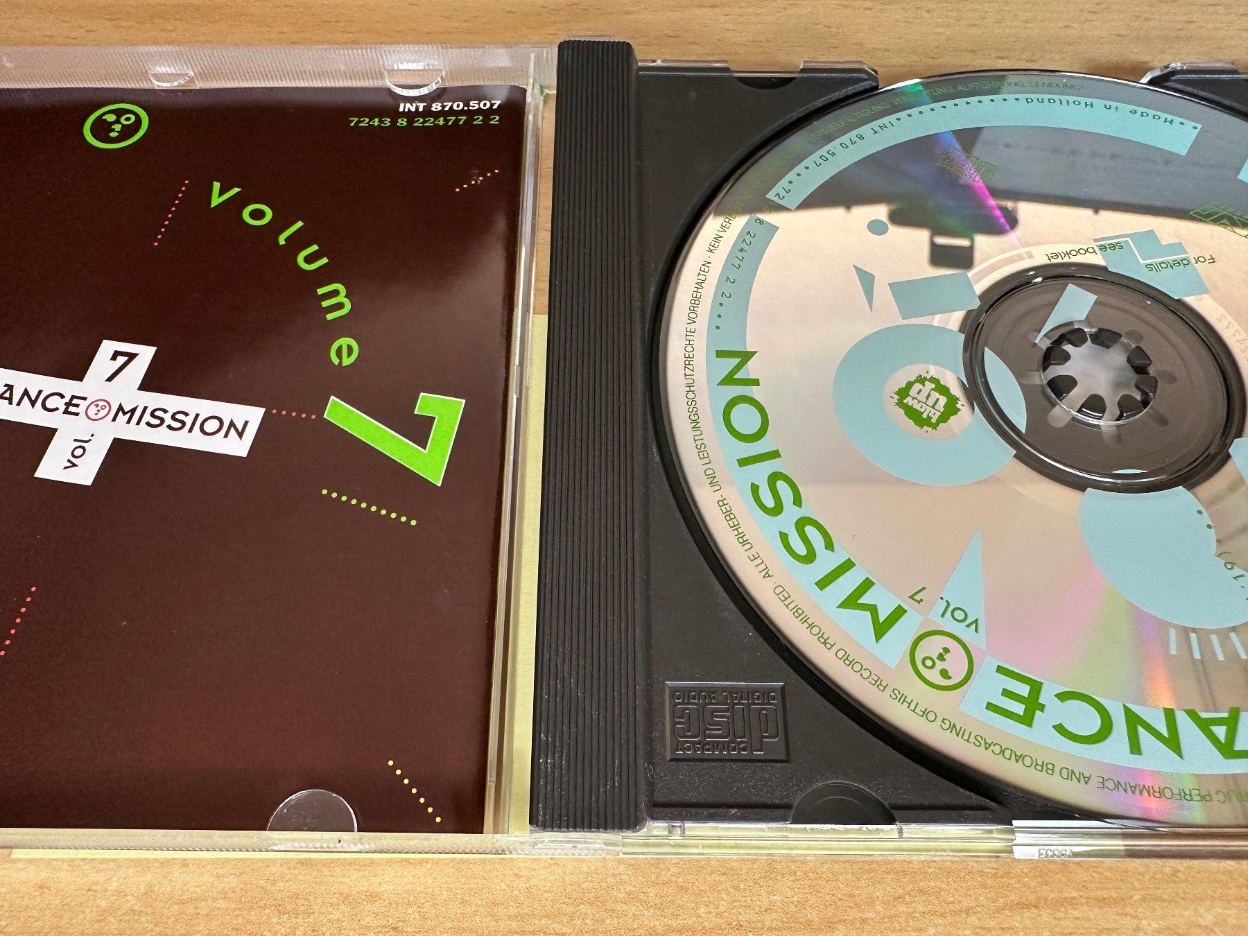 CD: Various – Dance Mission Volume 7 – Usato da Rikon im Tösstal venduto da Alpenmutz 2