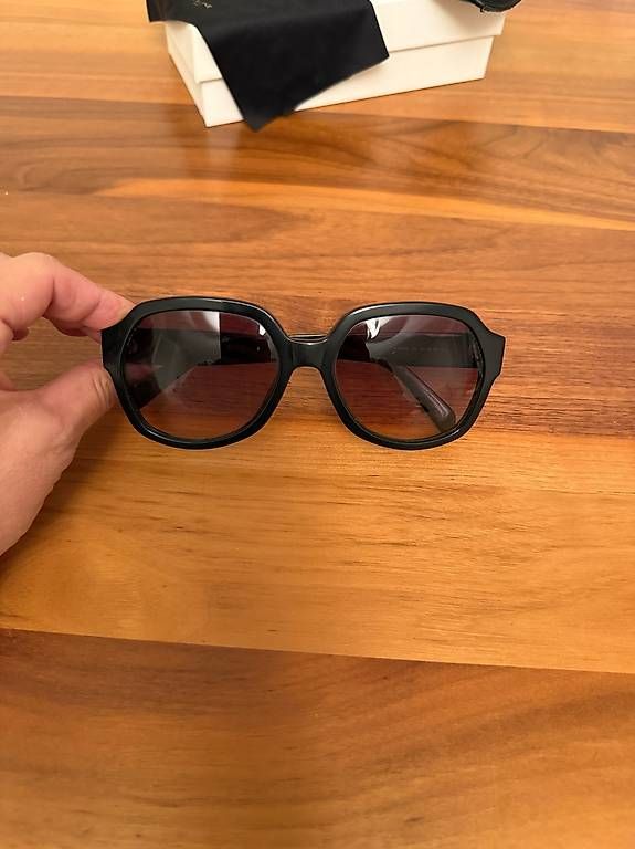 Brillen & Gläser: Sonnenbrille Celine Triumph – Gebraucht aus Küsnacht ZH von nat_m97w 1