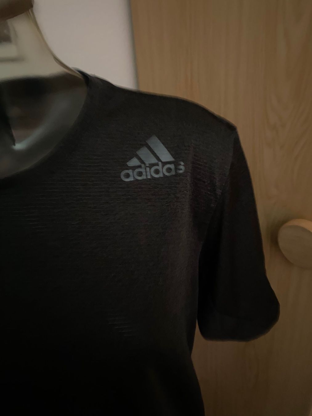 Adidas T-Shirts: adidas Freelift T-Shirt climacool Grösse L – Gebraucht aus Allenwinden von Obalu 1
