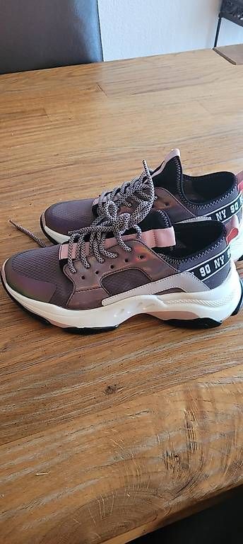 Chaussures femmes: Steve Madden Ajax Sneakers – D'occasion à Kloten par martina1895 1