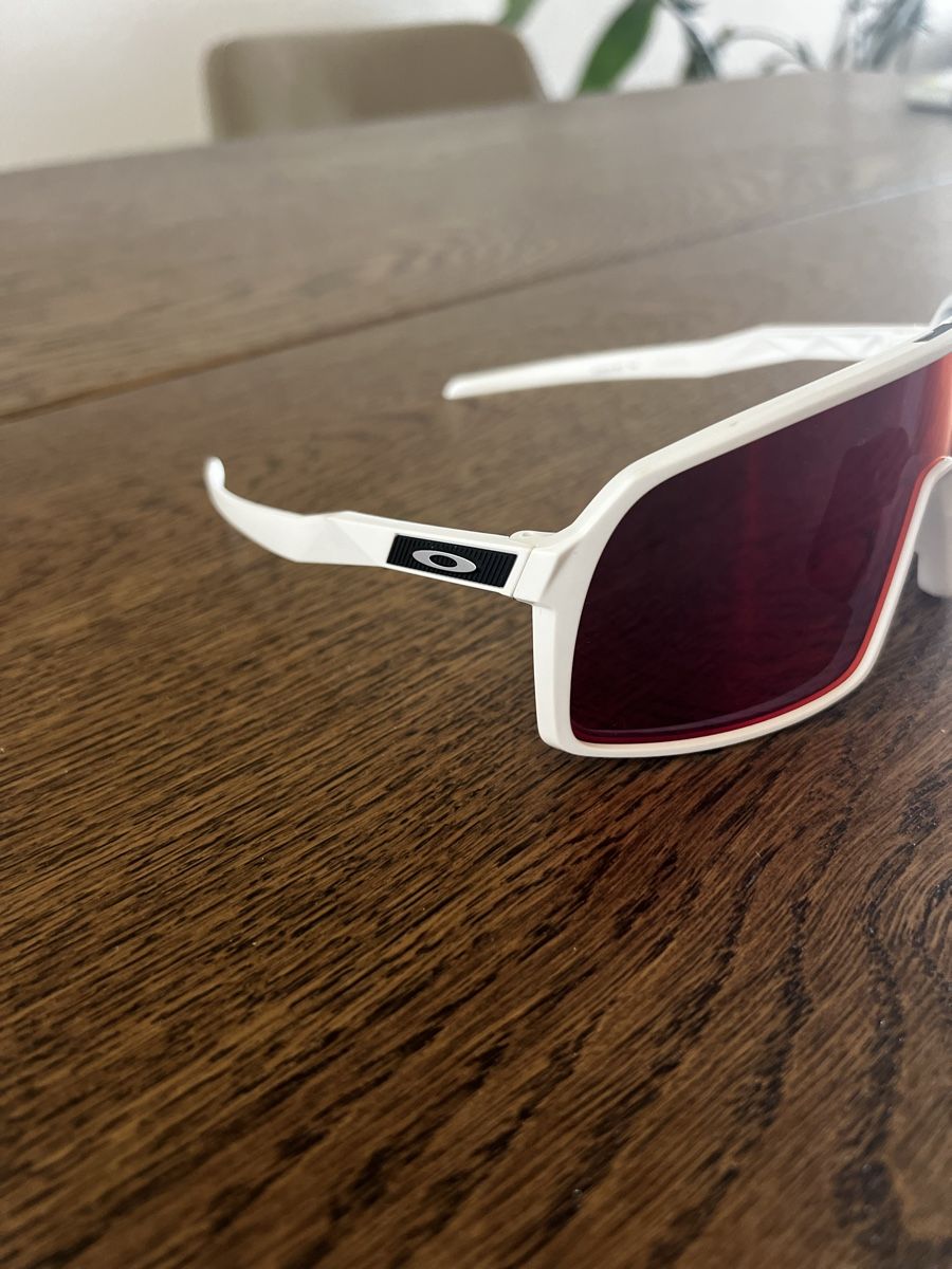 Oakley Lunettes & Verres: oakley sutro – D'occasion à Thalwil par oli_d2xc 1