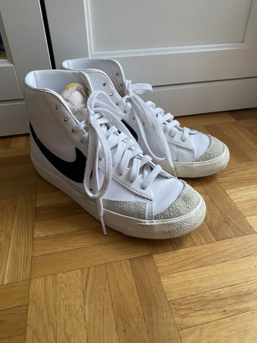 Nike Chaussures femmes: Nike Blazer 37.5 – D'occasion à Givisiez par dor_xb9k 1