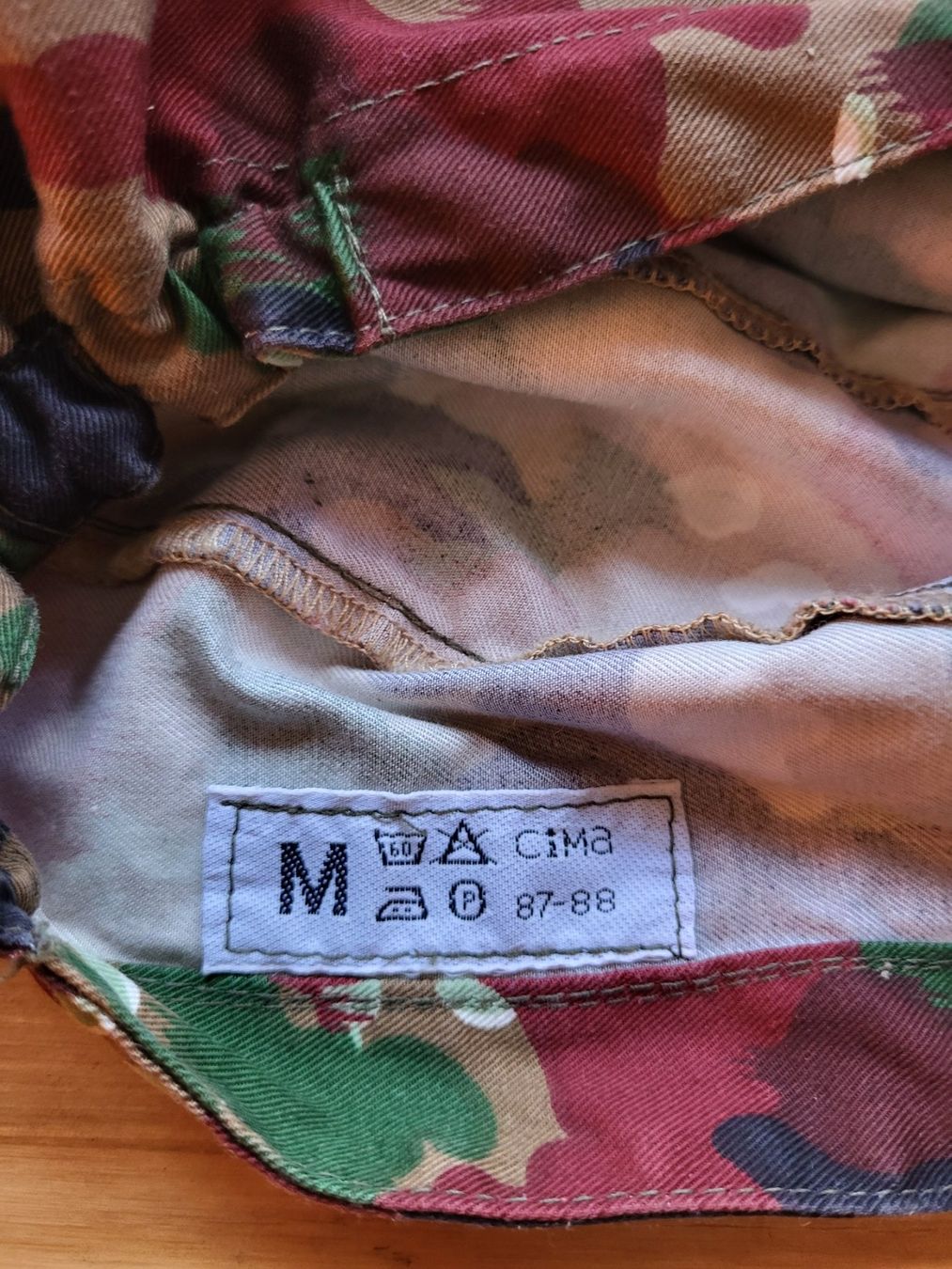 Schweizer Armee Copricapi, berretti & cappellini: Schweizer Armee Mütze – Usato da Egliswil venduto da rom_gd6f 1