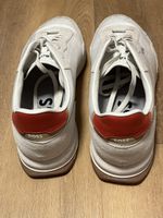 Herren Sneaker Boss weiss hellgrau guter Zustand 45