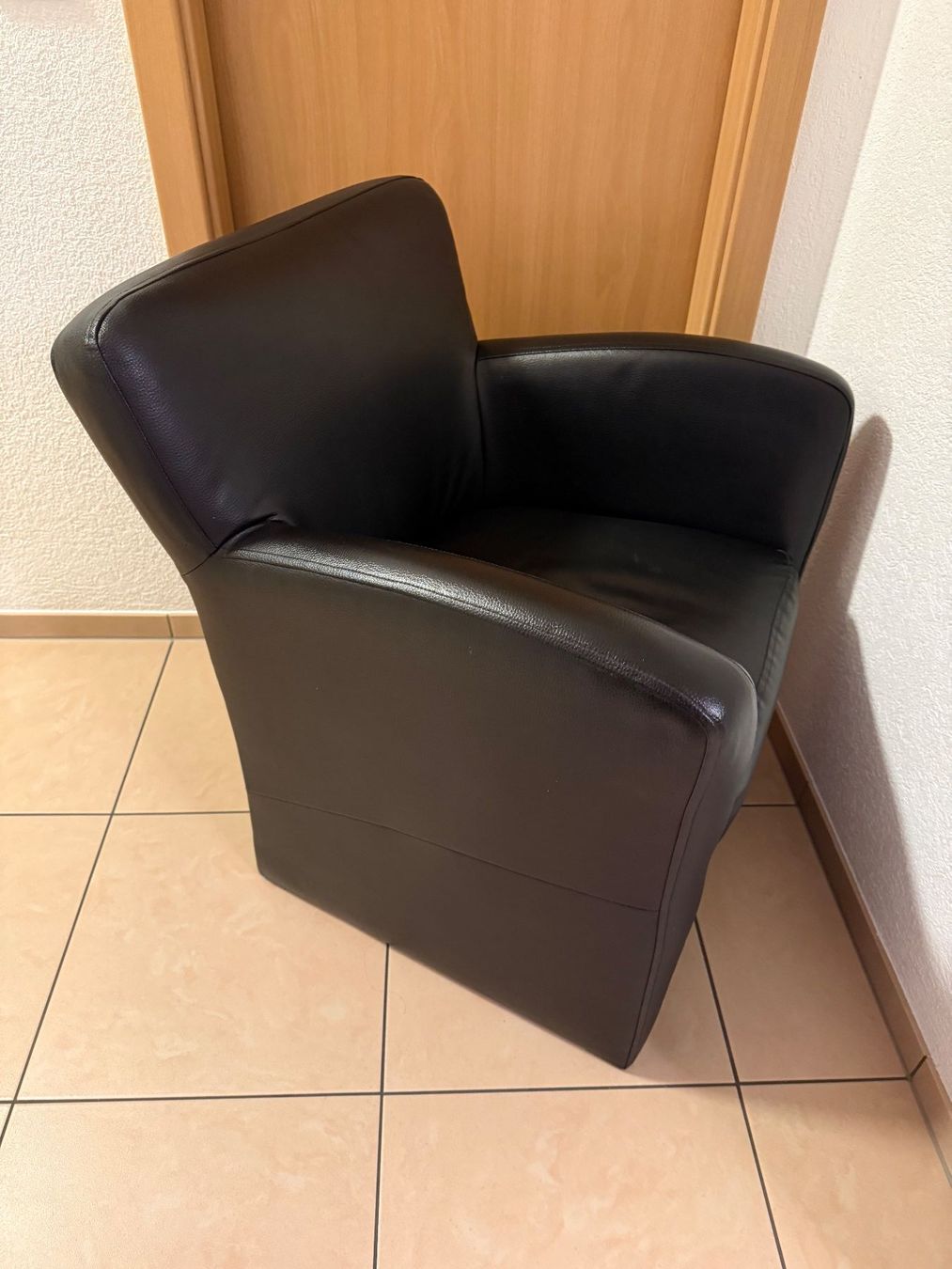 Poltrone: Schwarze Sessel – Usato da Wettingen venduto da bar7 2