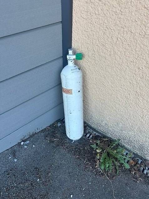 Bombole da sub: Bouteille plongée déco – Usato da Saxon venduto da bou_fq9x