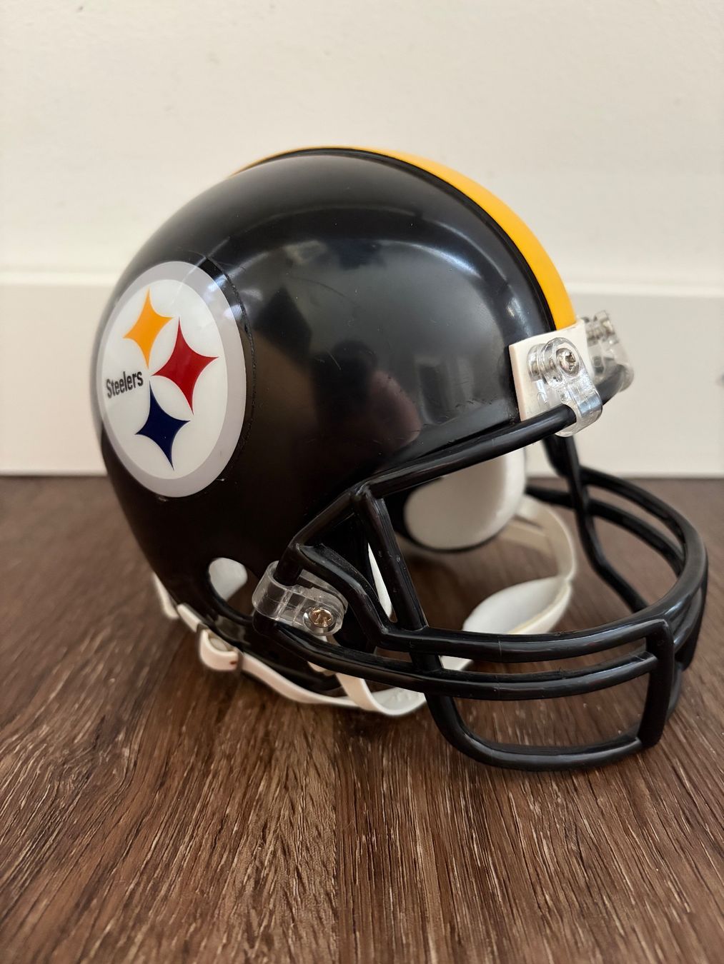 NFL Abiti antichi: Pittsburgh Steelers NFL Helm – Usato da Muttenz venduto da bargain_hunter