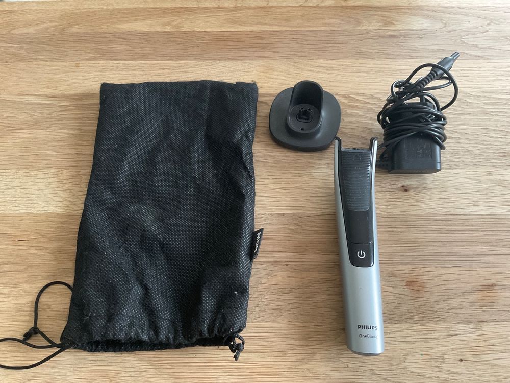 Philips OneBlade Rasierer / Trimmer | Kaufen auf Ricardo