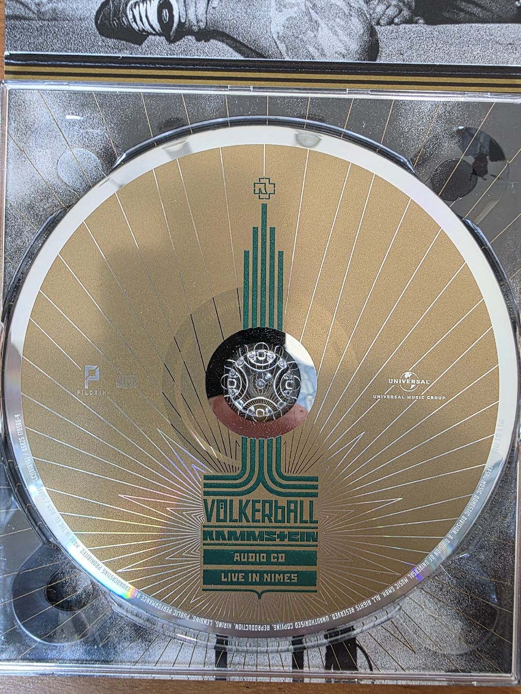 CD: Rammstein Völkerball (CD + DVD Package), Special Edition. – Nuovo (secondo la descrizione) da Zürich venduto da Leica.C89 4