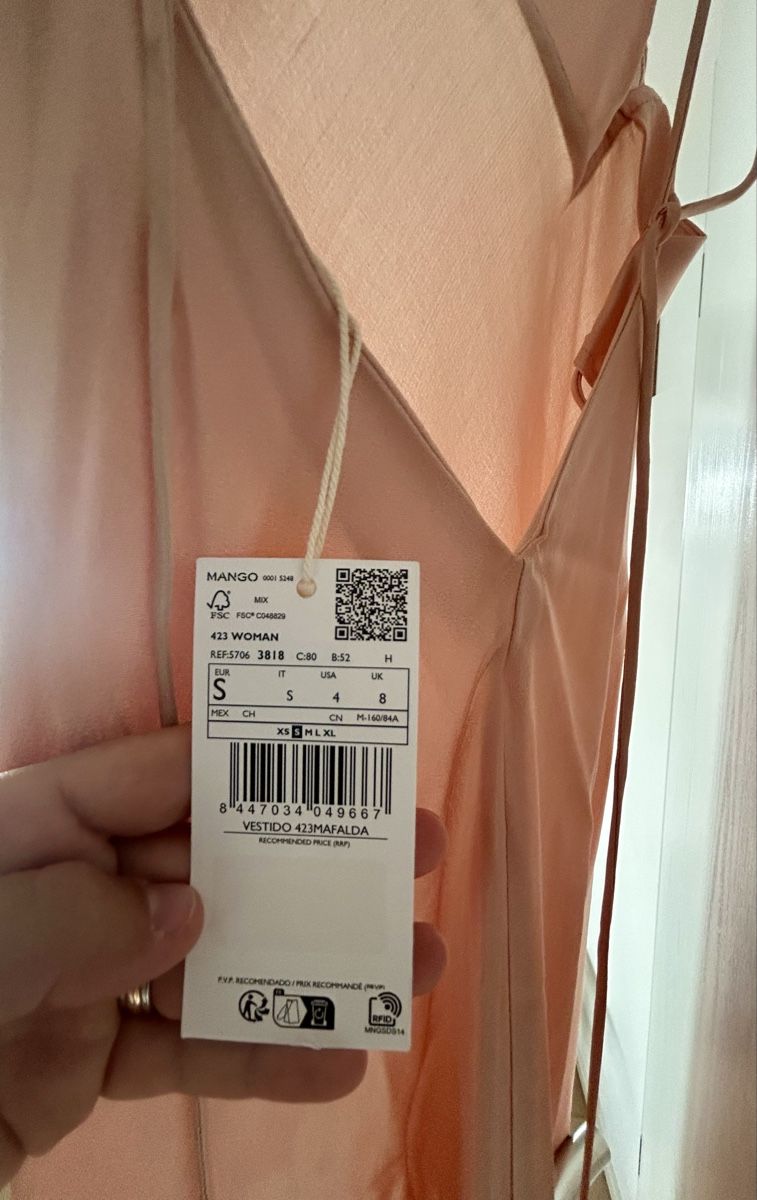 Mango Vestiti: Robe longue satinée rose poudré – Nuovo e nell'imballaggio originale da Neuchâtel venduto da EllenB 1