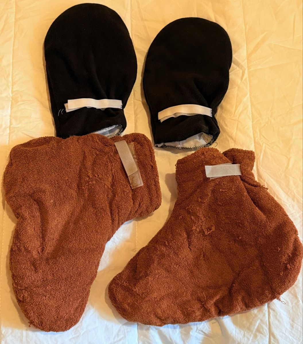 Pedicure: Ensemble gants et chaussons – Usato da L'Orient venduto da AntonioVAUD 1