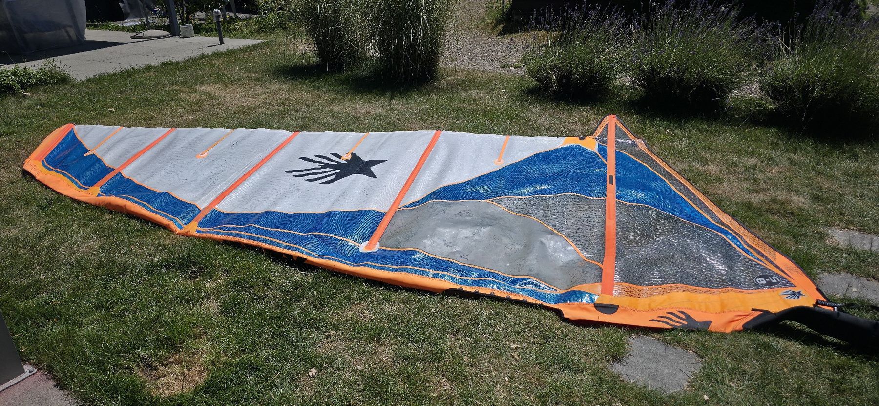Surfen: voile windfoil Ezzy 8.5m et mât 460 – Gebraucht aus Romanel-sur-Lausanne von Gerco60 1