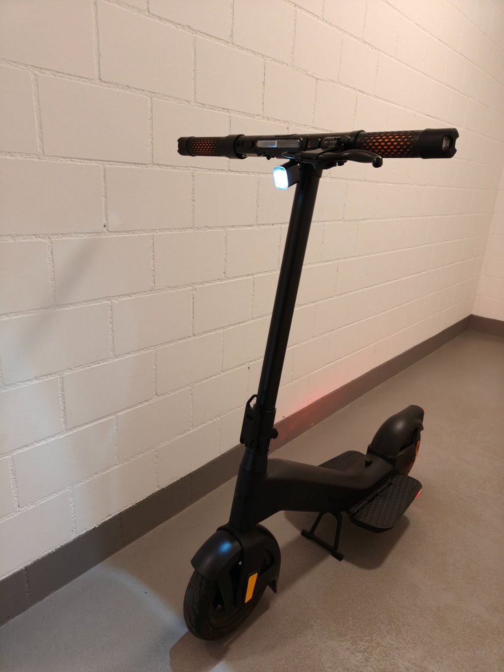 Kickboard: Pure x McLaren Black E-Scooter – Usato da Hallau venduto da Toreador_1897 3