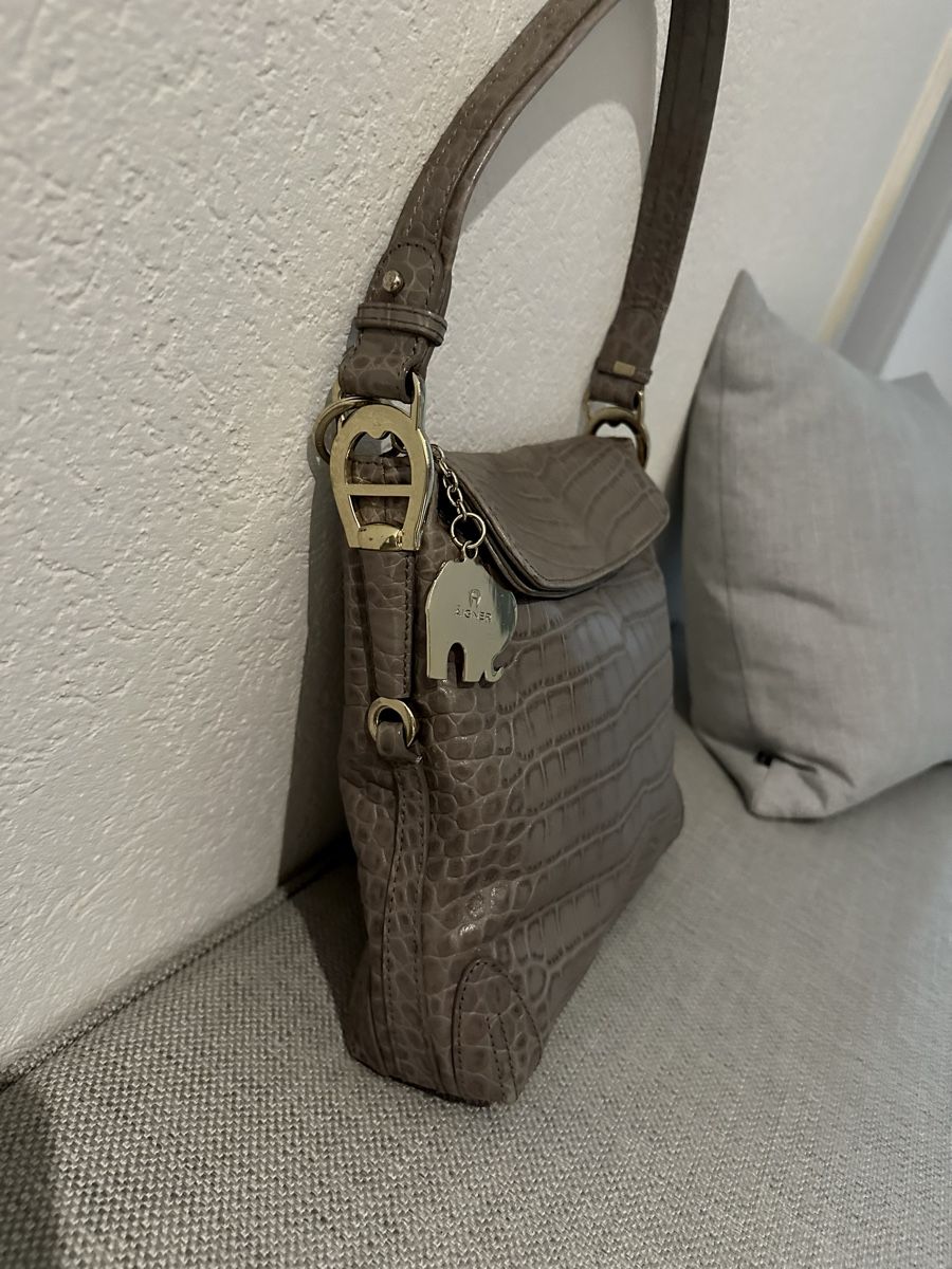 Aigner Borse da donna: Aigner leather handbag – Usato da Kilchberg ZH venduto da kku_pv69 4