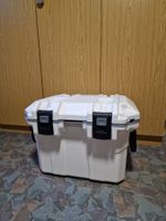 Pro Camping Kühlbox - Massiv - NEU