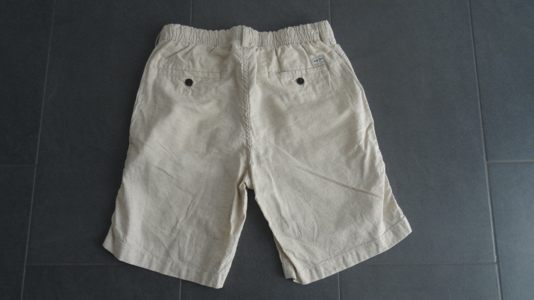 Jack & Jones Pantaloni: Jack&Jones Shorts, Gr. M, beige – Usato da Beinwil am See venduto da den_p9db 2