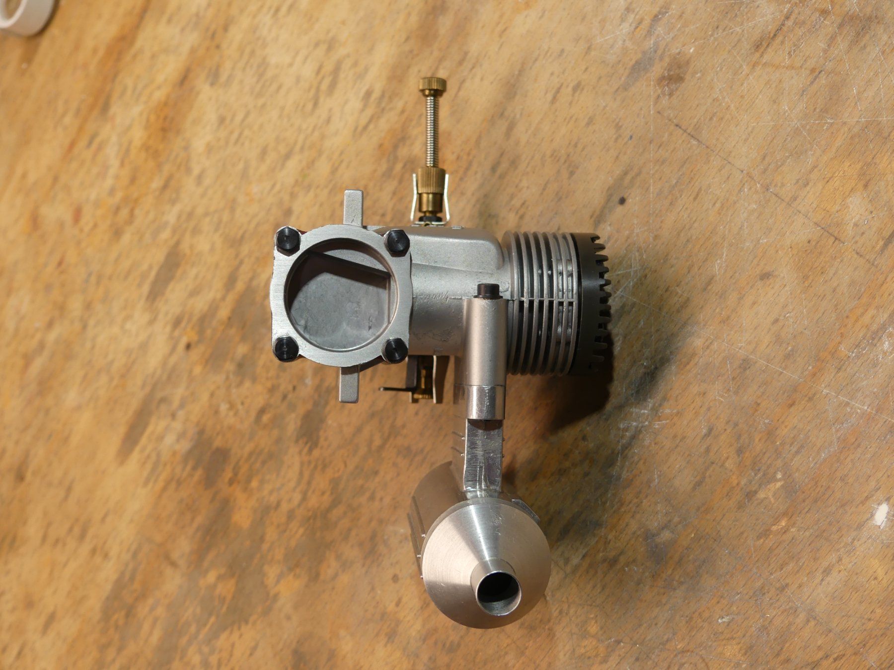 Moteurs: Webra 40 RC Blackhead 2-Taktmotor – D'occasion à Dürrenäsch par Seafang 7