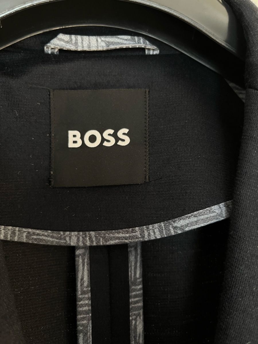 Hugo Boss Giacche: Schwarzer Sakko - Hugo Boss – Nuovo (secondo la descrizione) da Jonschwil venduto da juliana_pluess 2