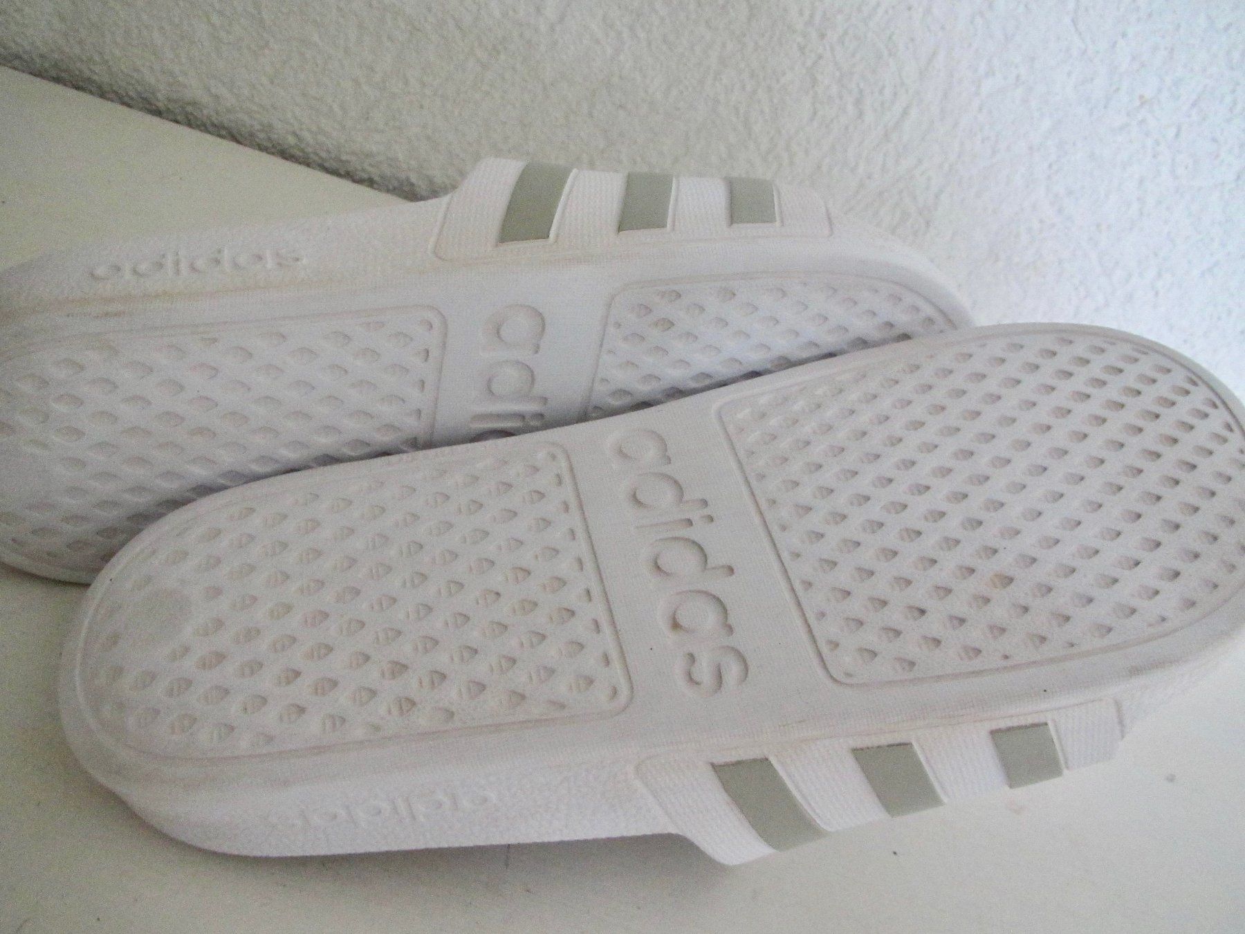 Adidas Scarpe da donna: CHAUSSURES DE BAIN ADILETTEN – Usato da Murten venduto da Selliot 2
