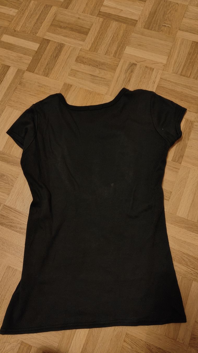 T-shirt: London T-Shirt – Nuovo (secondo la descrizione) da Bern venduto da jes_7mk2 1