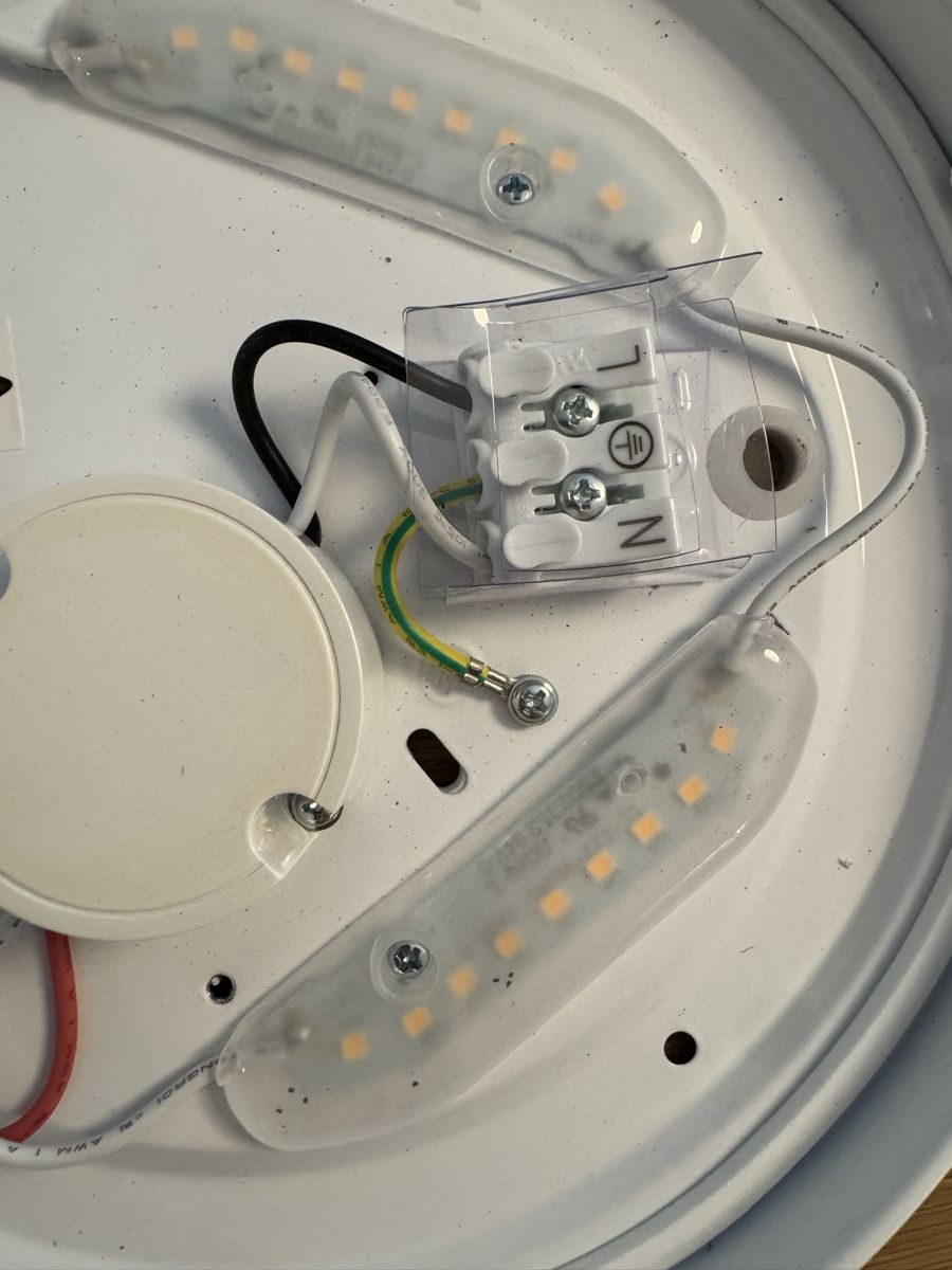 Lampade: Aussenleuchte / Deckenleuchte LED – Usato da Hinwil venduto da Bbudget 3