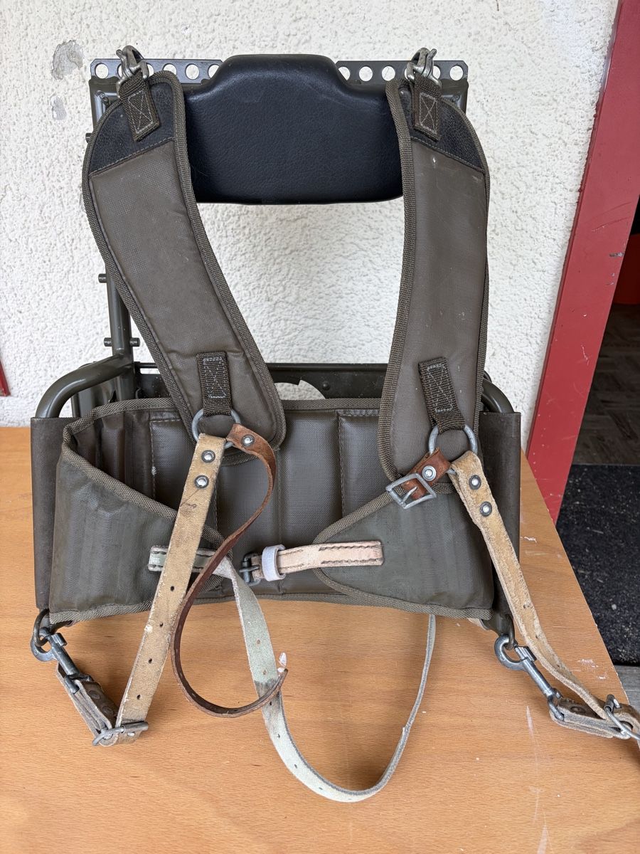 Armée suisse Sacs à dos: Traggestell Räf – D'occasion à Zürich par chrigiry