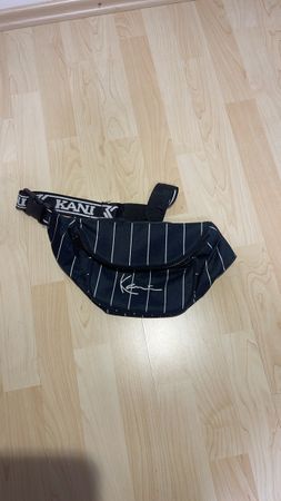 Karl Kani Bauch-Tasche, Top Zustand, ein mal getragen
