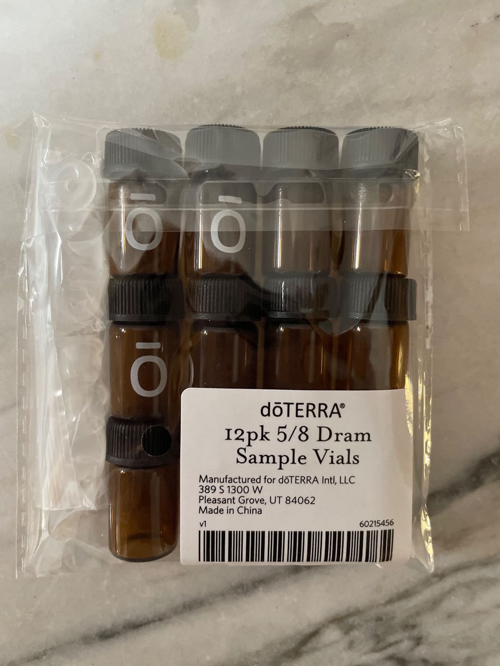 Doterra Oli essenziali: Probefläschchen 2ml - Döterra – Nuovo e nell'imballaggio originale da Visp venduto da Stebar1966 1