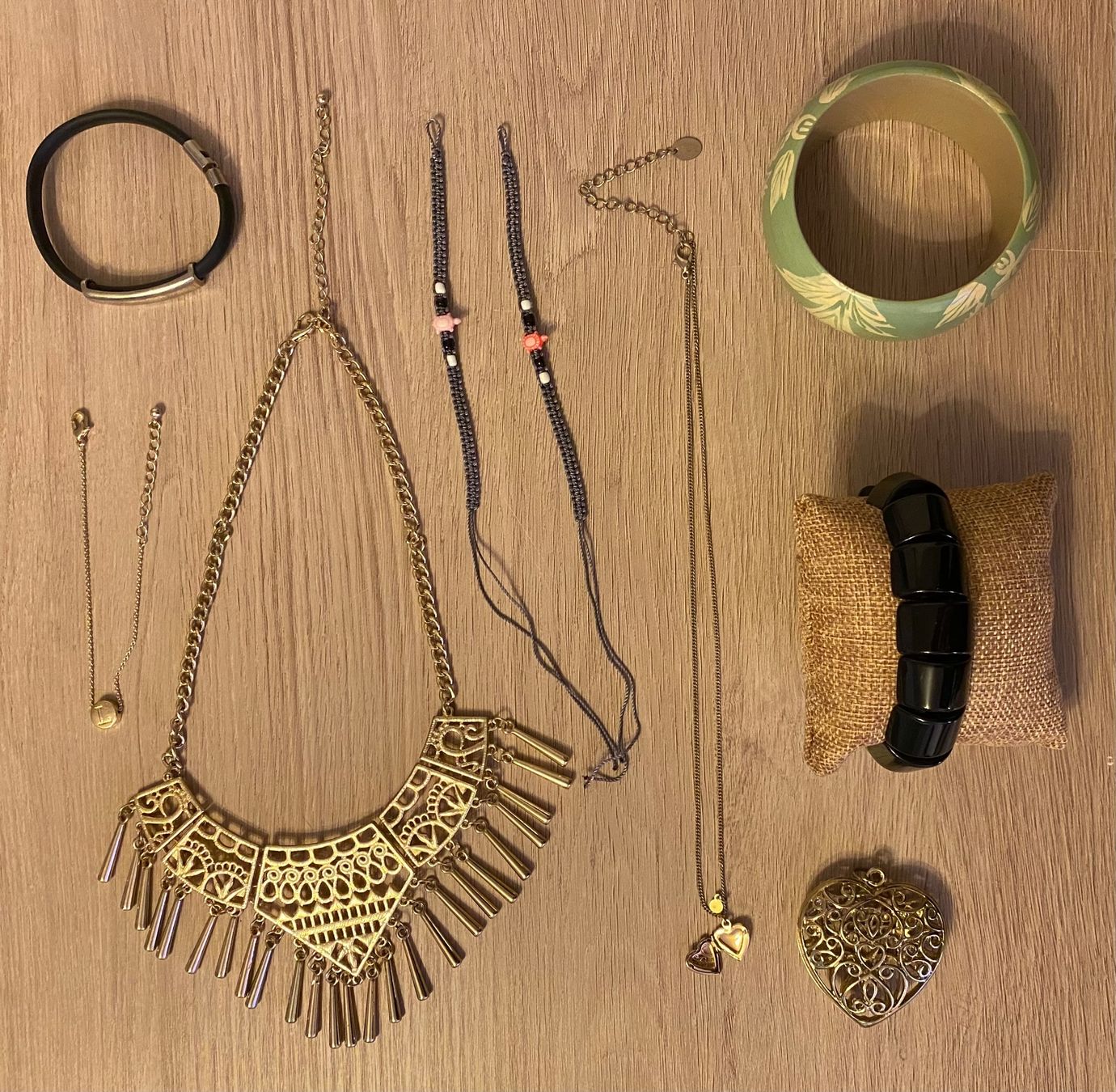 Altri gioielli: Schmuck, Ketten, Armband – Usato da St. Gallen venduto da MoMaMu12
