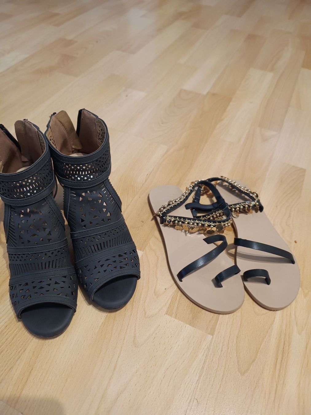 Tamaris Scarpe da donna: 2 Paar Sommerschuhe 36/37 – Usato da Pfäffikon SZ venduto da Elendir 1